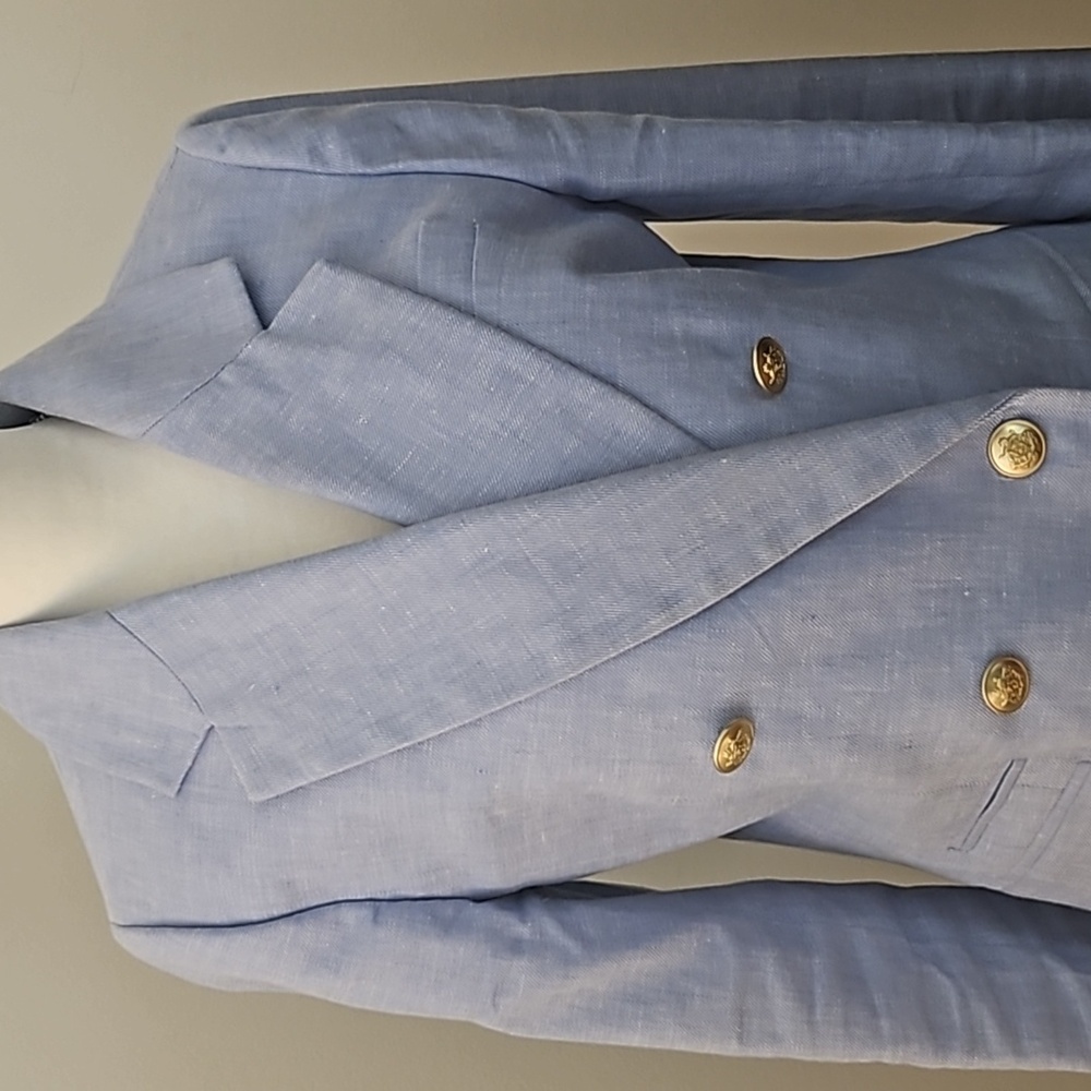 J crew Bristol blazer in light blue color size 6 US.